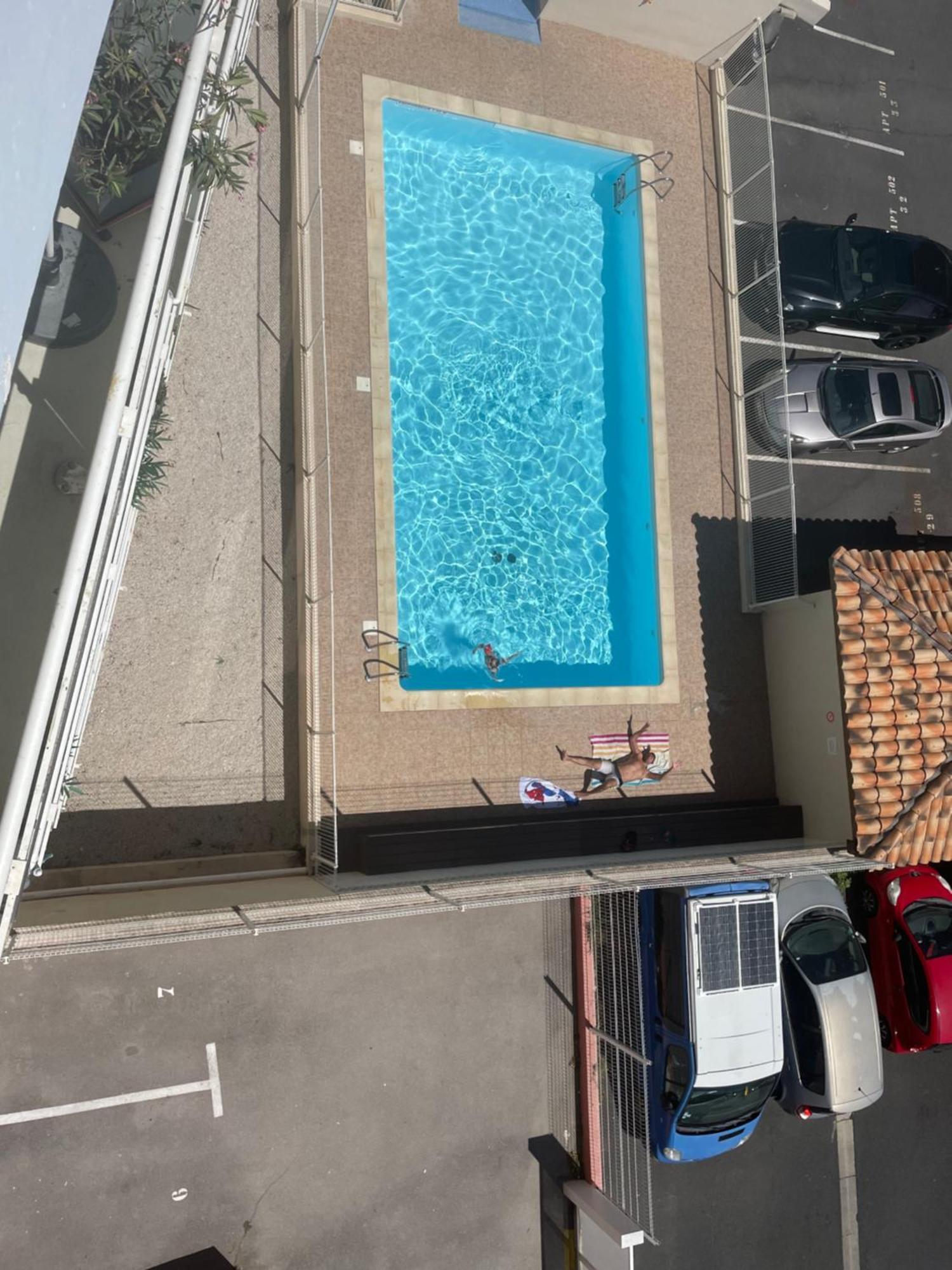 Appartement T2, Climatise, Wifi, Parking Et Piscine Prives Sete Exterior photo